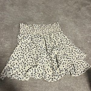 Socialite XS ruffled skirt